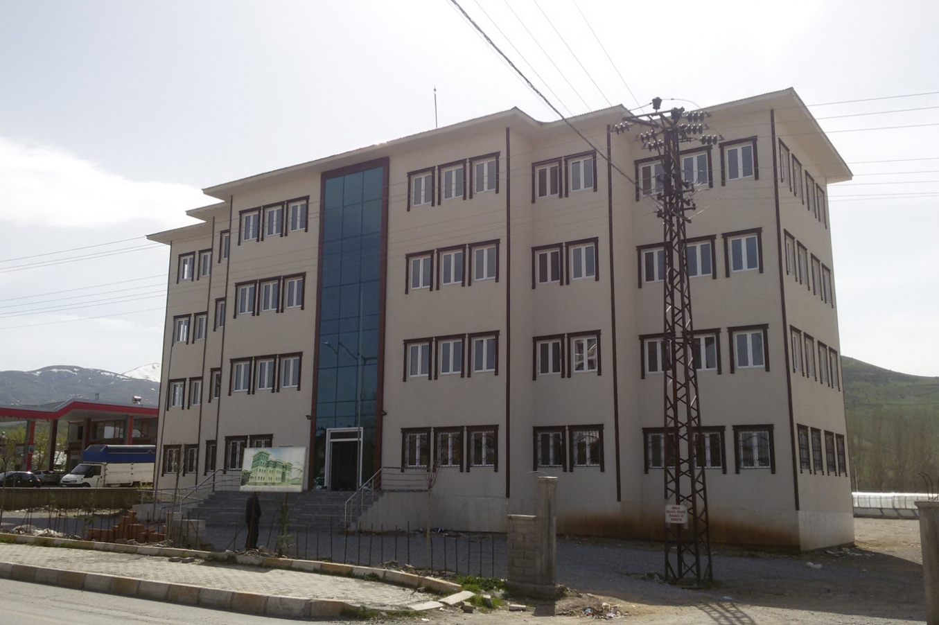 Muş İl Müftülüğü yeni hizmet binasına taşındı Muş İl Müftülüğü yeni hizmet binasına taşındı